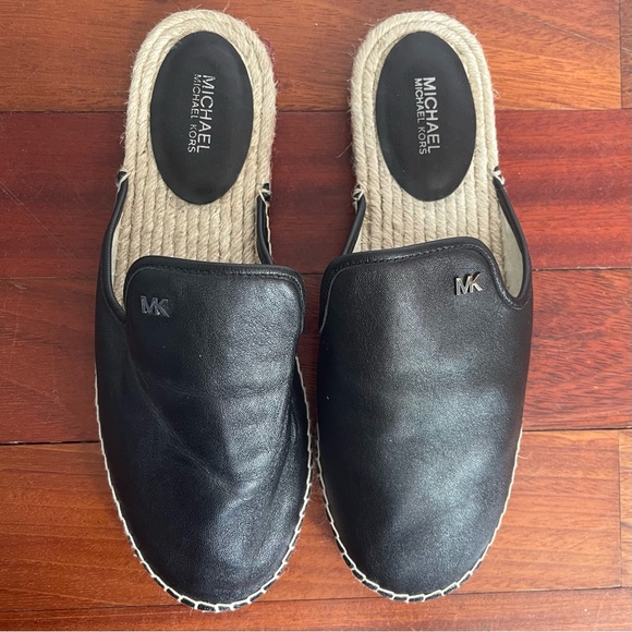 Michael Kors Emilia Slides Mules Black Leather Size 9 - Picture 3 of 11